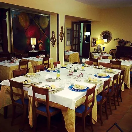 La Rocca Hotel