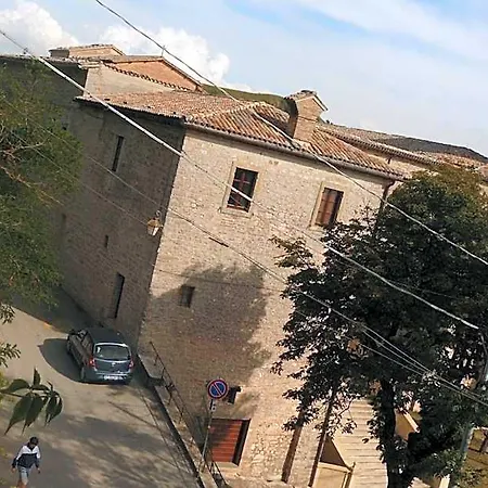מלון La Rocca גוביו