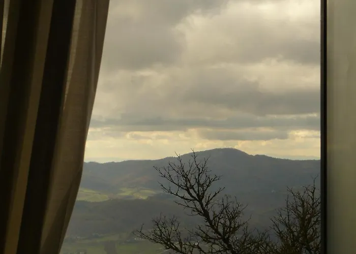 ホテル La Rocca 3*